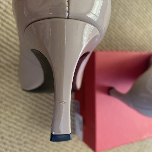 Roger Vivier Taupe Leather Gold Belle Buckle Heels Pumps - Picture 11 of 12